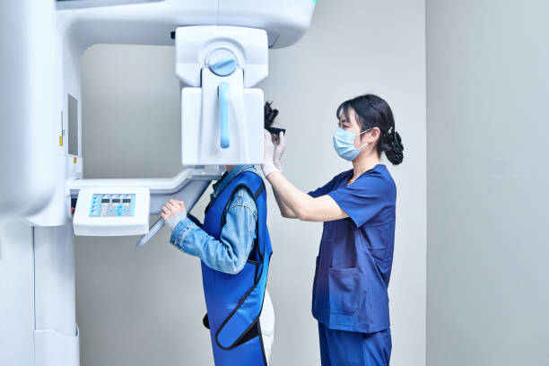 Best Emergency Tooth Extraction in Montgomery, IN